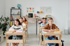 电脑查学校专业分数线 如何查专业分数线