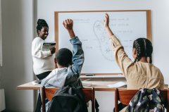 黄霄云高中学校 黄霄云是学霸吗
